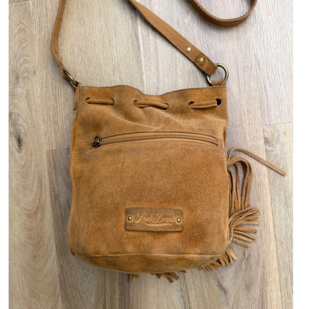 Lucky Brand Tan Suede Fringe Crossbody Bucket Bag Boho Western Studded indie